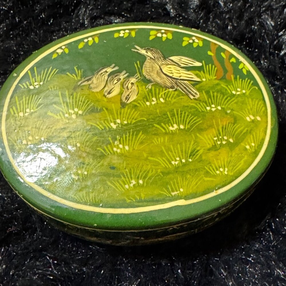 Hand-Painted Oval Wooden Trinket Box With Bird  Ducks Motif & Floral Design